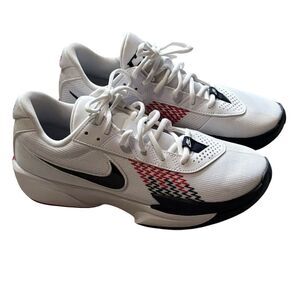 Nike | Shoes | Size 6 Nike Gt Cut 3 Turbo Eybl Skills  display picture 1